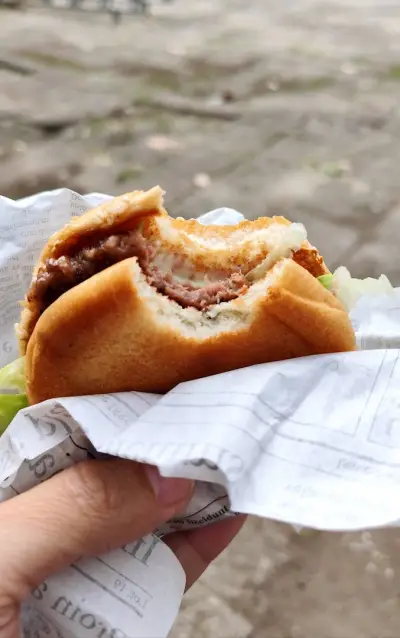 Fan Burger Chaika