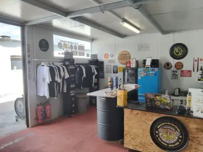 Rusty Customs Speedshop Sofia