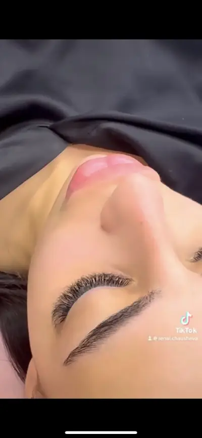 Студио за миглопластика ЯR Lashes