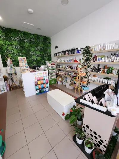 AFAYA cosmetics