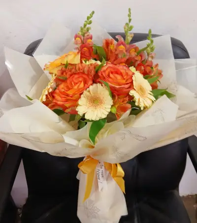 Магазин за цветя Mira Fiori Троян