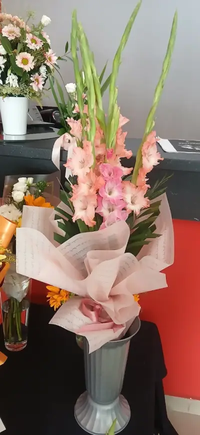 Магазин за цветя Mira Fiori Троян