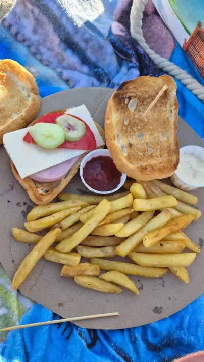 DUVE Fashion Beach Bar