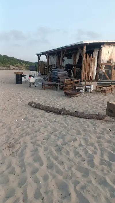 Плаж бар Китенска река