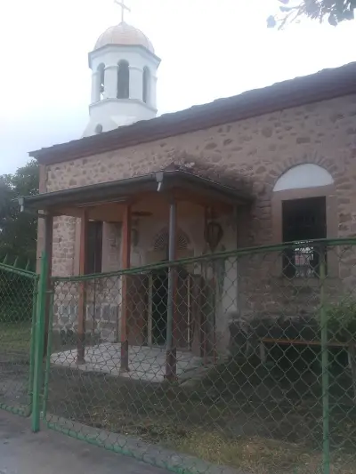 Църква"Св.Св.Кирил и Методий"