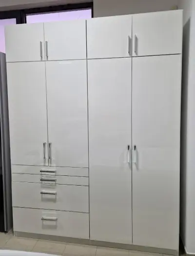 Мебели RS Möbel