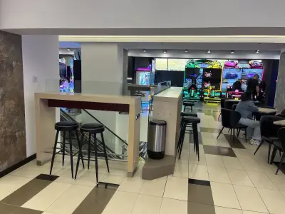 Мол Ямбол - Mall Yambol