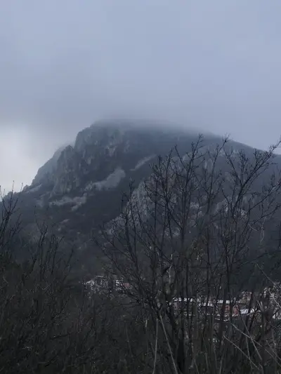Туристически дом "Хижата"