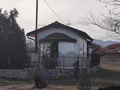 Леново къпалня Минерална вада