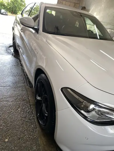 Автомивка,Сервиз за Гуми,Автосервиз