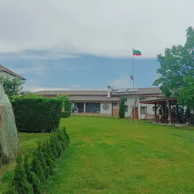 Къща за гости "Бахреци"