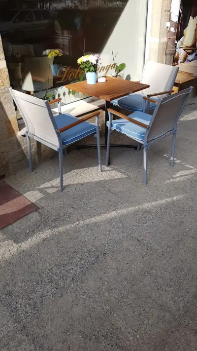 Dolce Ninya