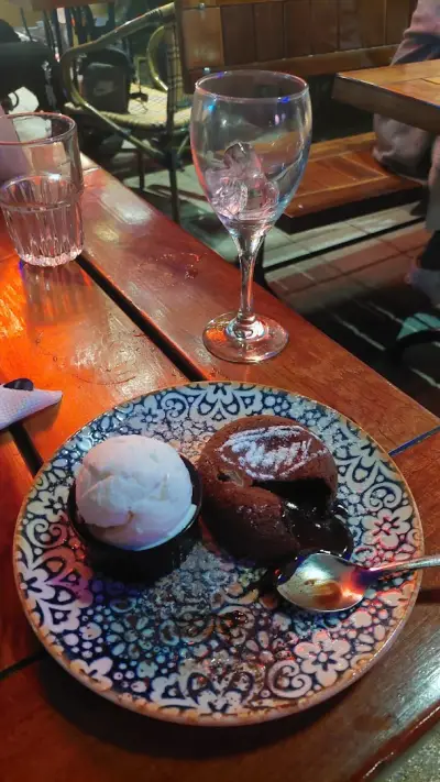 Happy Bar & Grill – Централен офис