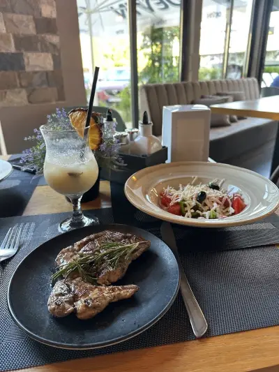 Plate Bistro
