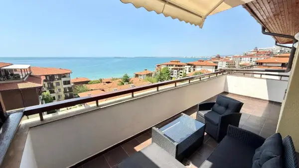 Apartment with View and Balcony