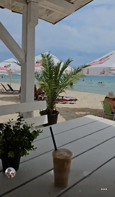 Beach Bar
