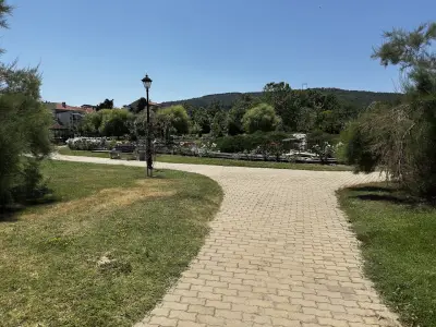 Парк град Обзор