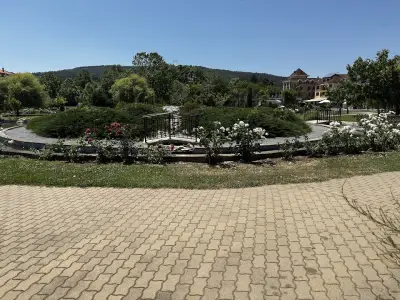 Парк град Обзор
