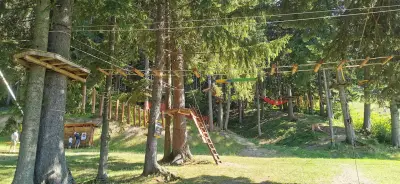Въжен град Бороландия
