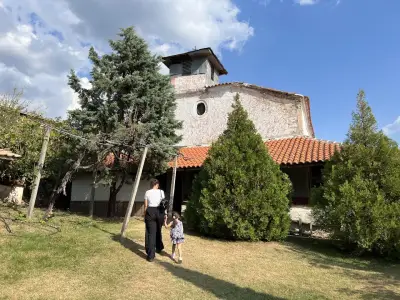Храм „Успение Богородично“