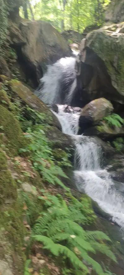 Яворнишки водопад
