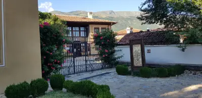 Патева къща