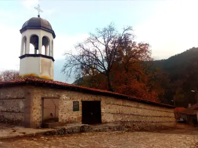 Стара църква "Свети Николай"