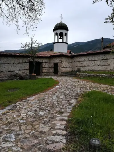 Стара църква "Свети Николай"