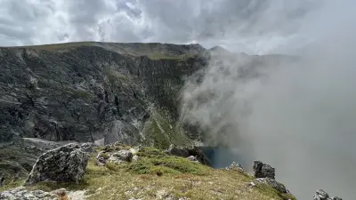 вр. Харамията 2465 м