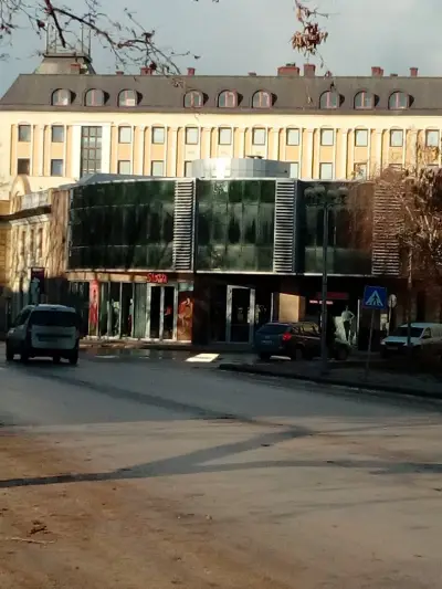 Банков клон на Алианц Банк България