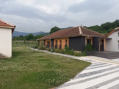 Детски приключенски лагер Стакевци