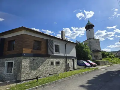 Часовниковата кула