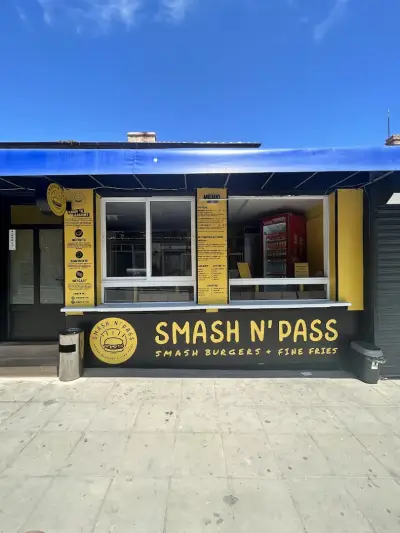 Smash N’ Pass