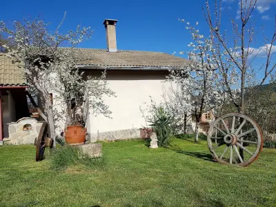 Къща за гости Каза Роза - Swiss Style Chalet Casa Rosa Guest House