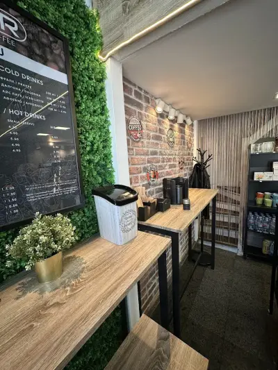 EZAR Specialty Coffee - Спешълти кафе, Пекарна и Кофишоп