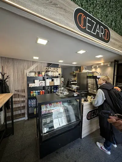 EZAR Specialty Coffee - Спешълти кафе, Пекарна и Кофишоп