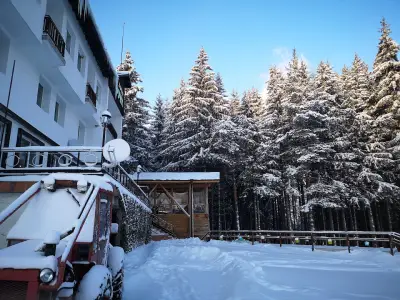 Хотел Руен
