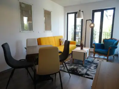 Deluxe Industrial Apartment