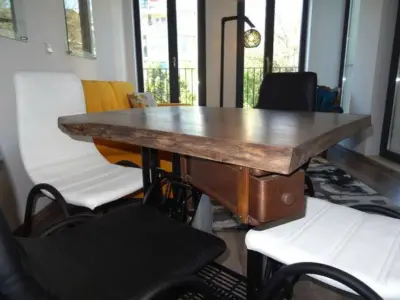 Deluxe Industrial Apartment