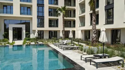 Azur Premium Resort