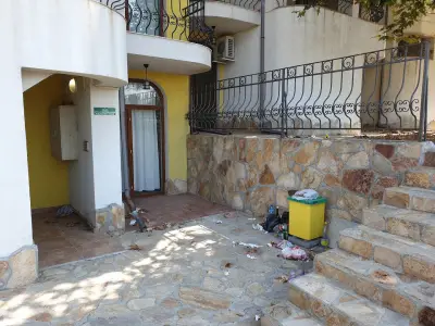 Green Hills Apart Complex