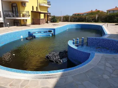 Green Hills Apart Complex