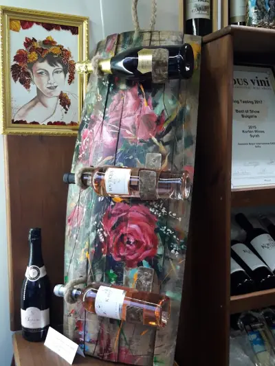 магазин за вино и изкуство WINE POINT DOMAINE BOYAR