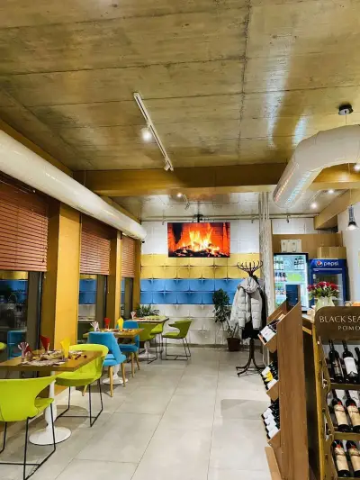 Equilibrium Boutiqe bar & kitchen