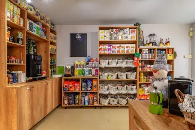 Магазин за кафе NEW COFFEЕ WORLD