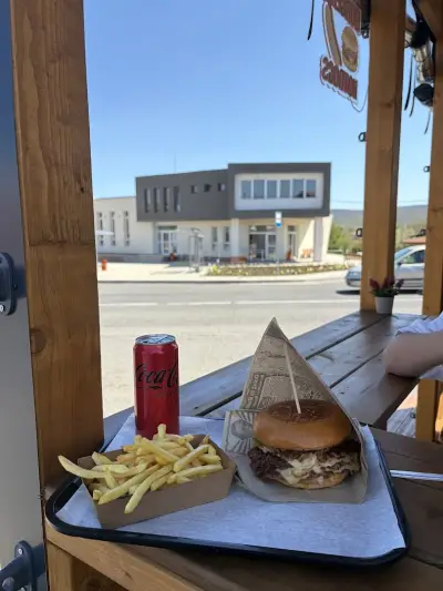Banya Food Stop