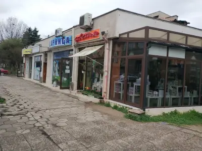 Книжарница "Z"