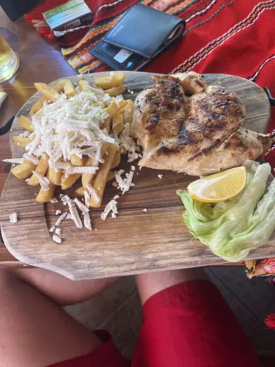 Restaurant Sunny Holiday