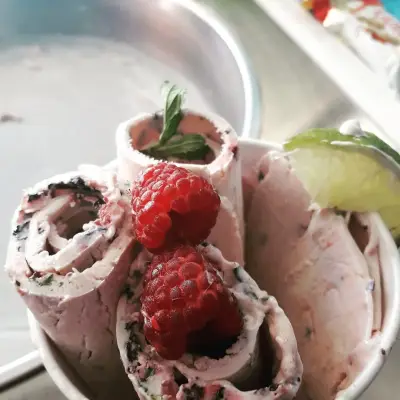 Tedo'S Ice Cream Rolls