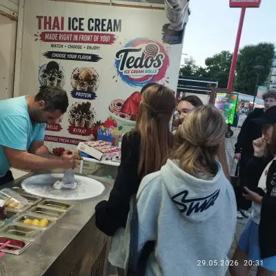 Tedo'S Ice Cream Rolls